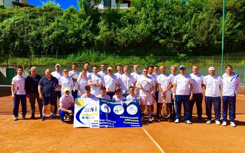 Nuovi Istruttori di Tennis ASI formati al TC Garden Village