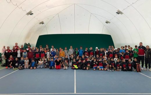 Romagna e Marche unite nel segno del tennis e dell’amicizia: 100 bambini e ragazzi invadono i campi del Ct di Morciano di Romagna: “Un’opportunità per il nostro territorio”