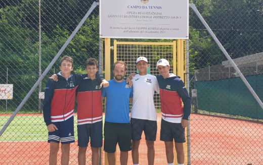 Festa grande al Ct Morciano: le squadre di Morotti e Terzini conquistano la promozione in D3 – Una targa per il capitano Oscar Cervellieri
