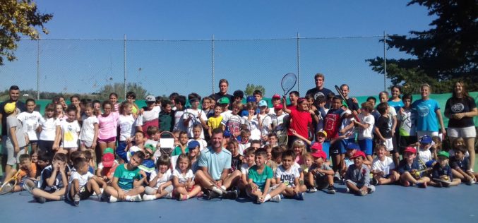 I ‘360 Kids’ incontrano Stefano Galvani, in passato tra i primi 100 tennisti del mondo – A Morciano va in scena il torneo di fine estate dedicato ai più piccoli